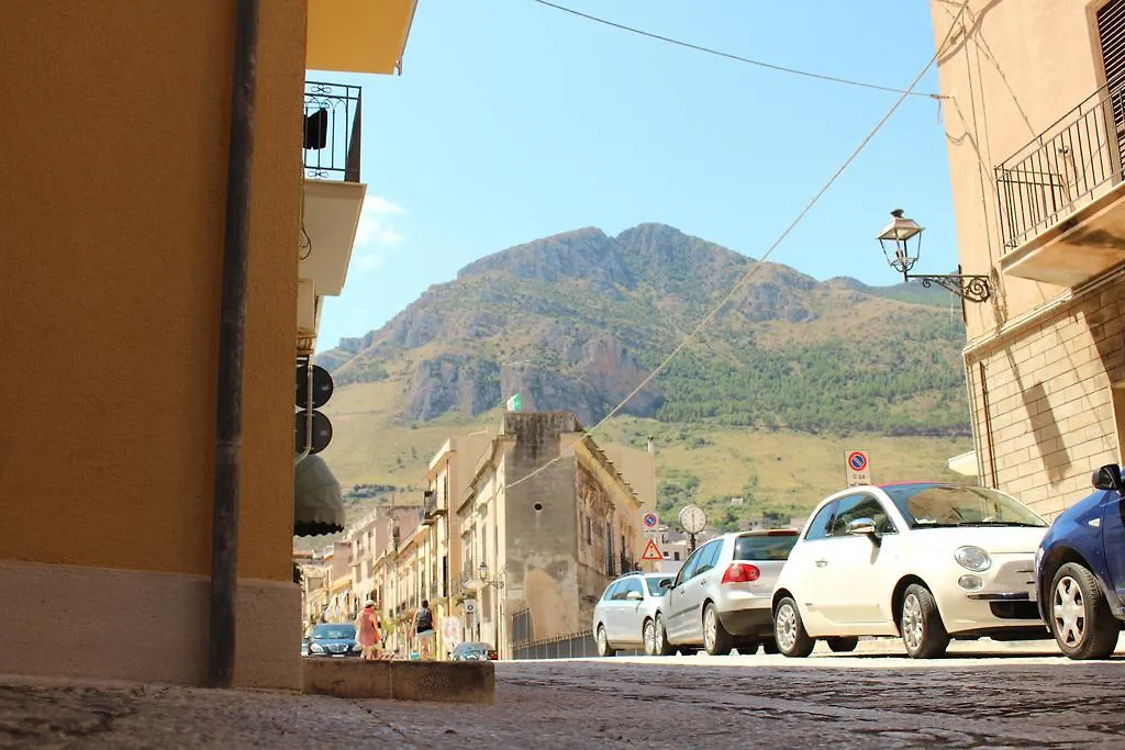 Casa Vacanze da Roberto Castellammare del Golfo Appartamento