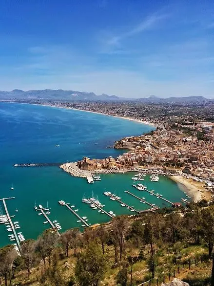 Casa Vacanze da Roberto Castellammare del Golfo Appartamento